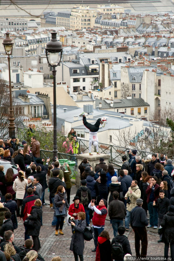 1-е января 2012... утро... Монмартр... Париж, Франция