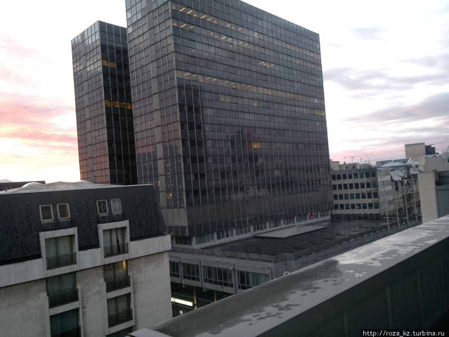 вид из окна номера Брюссель, Бельгия