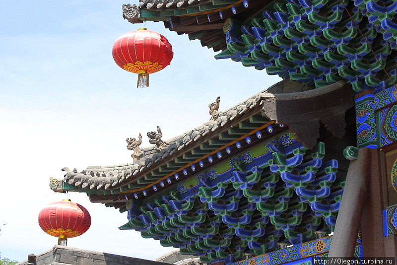 Крыша храма Шуанлиньсы Пинъяо, Китай