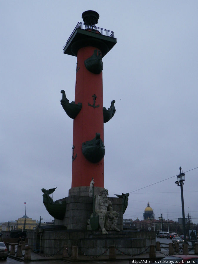 Ростральная колонна — памятник героизму русских моряков Санкт-Петербург, Россия