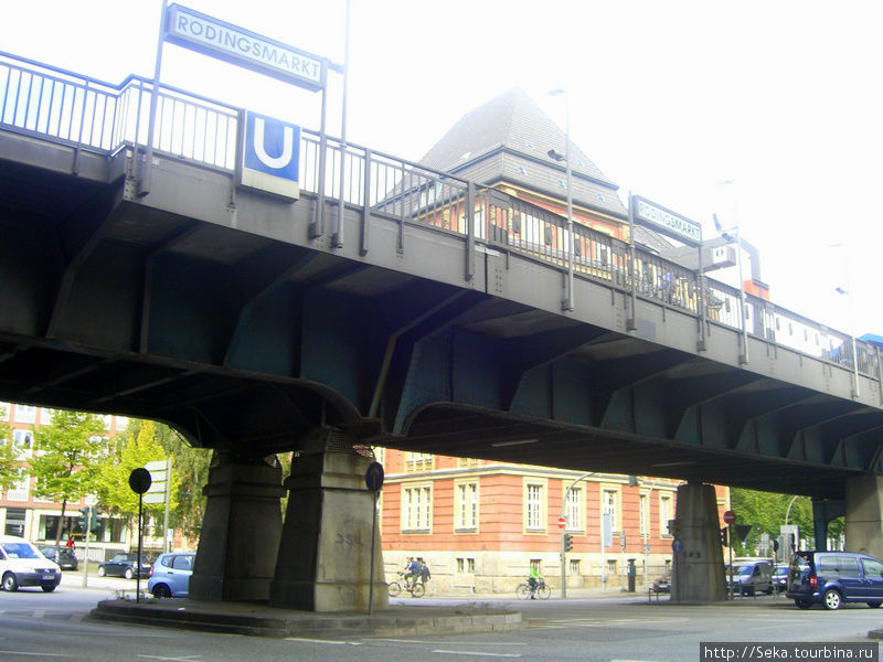Вот такая станция метро Гамбург, Германия