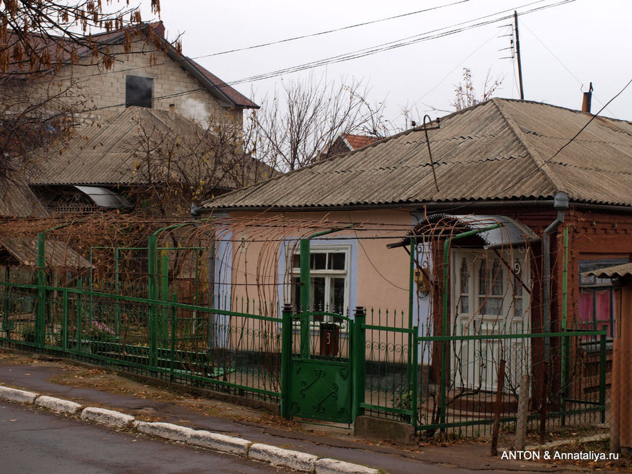 По улицам 