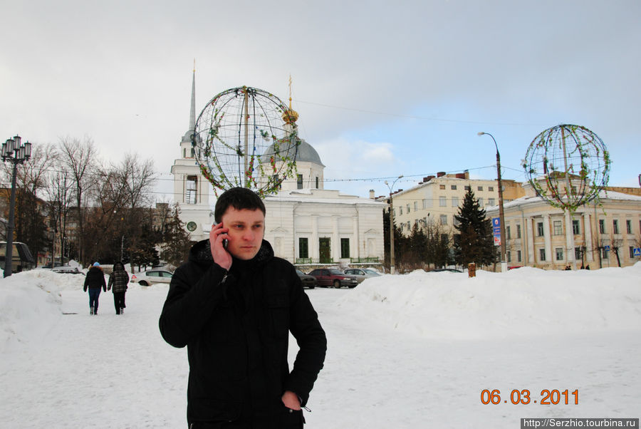 На Масленице в Твери и пригороде Твери в г. Домотканово. Тверь, Россия