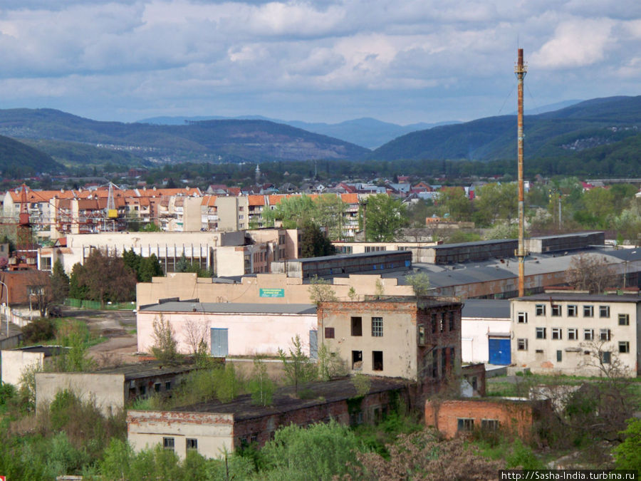 Вид с Замка на окрестности Ужгорода Ужгород, Украина