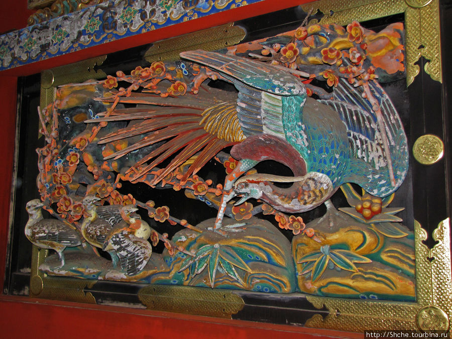 Изящные детали, характерные исключительно комплексу в Никко Никко, Япония