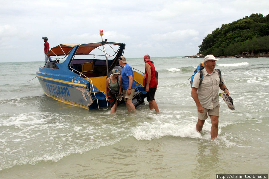 Мокрая высадка — в воду Остров Самет, Таиланд
