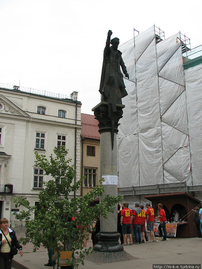 памятник Петру Скарге Краков, Польша
