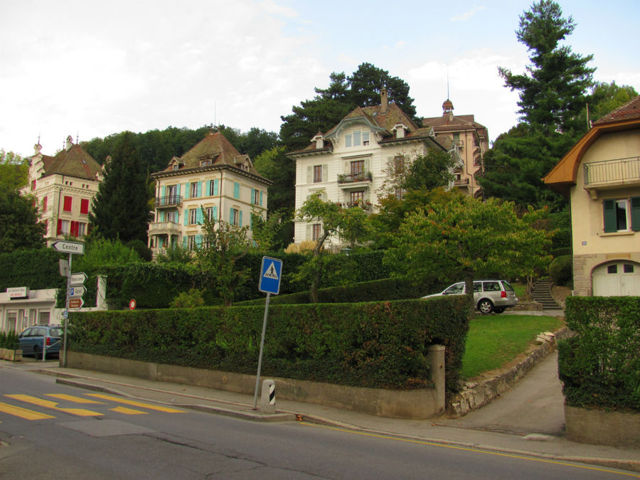 Особняки в районе парка Эрмитаж Лозанна, Швейцария