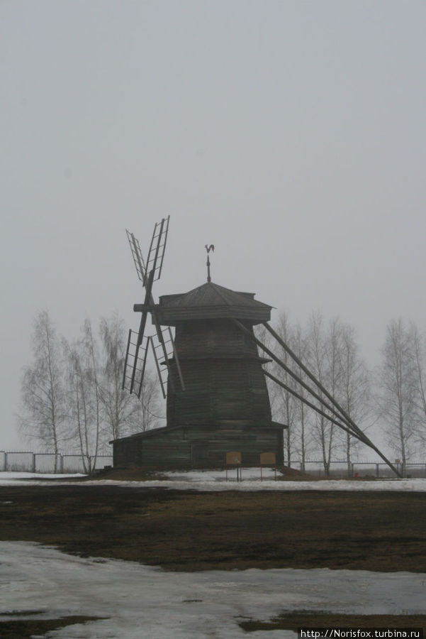 Мартовская акварель Суздаль, Россия