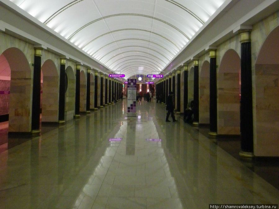 Станция метро Адмиралтейская Санкт-Петербург, Россия
