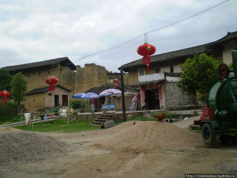 Тулоу — круглые и квадратные дома-крепости Провинция Фуцзянь, Китай