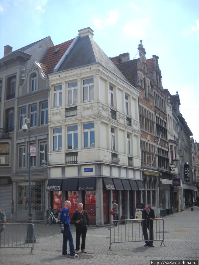 На углу Мехелен (Антверпен), Бельгия