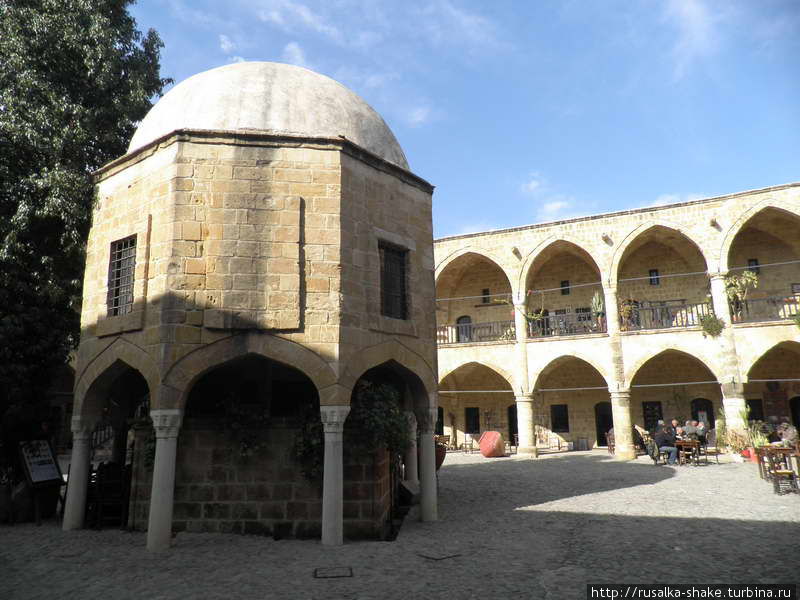 Библиотека султана Махмуда II Никосия (турецкий сектор), Турецкая Республика Северного Кипра