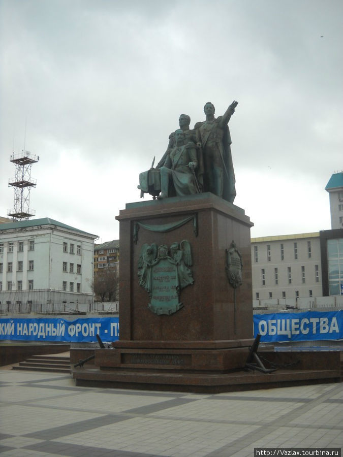 Монумент и его окружение Новороссийск, Россия