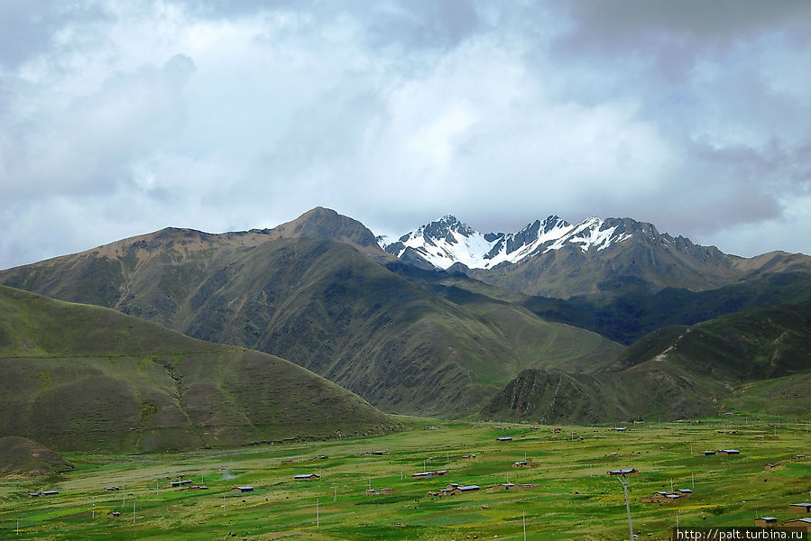 Постоянный снеговой покров в Андах начинается с 6000 метров Перу