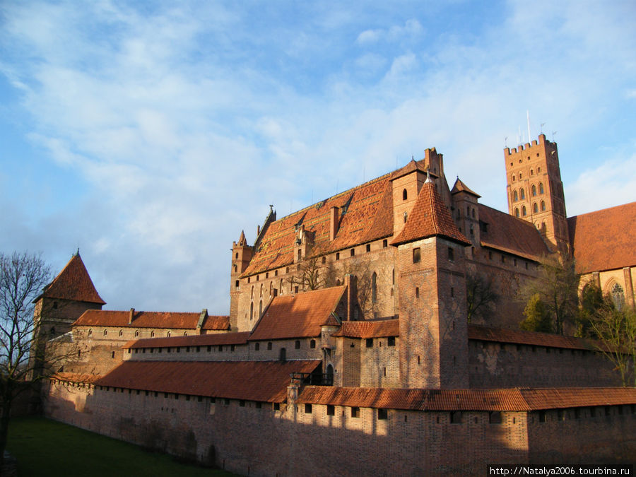 Мальборк - крупнейший в мире кирпичный замок Мальборк, Польша