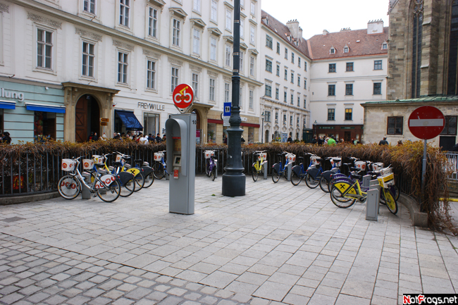 Велосипедная стоянка с прокатом Вена, Австрия