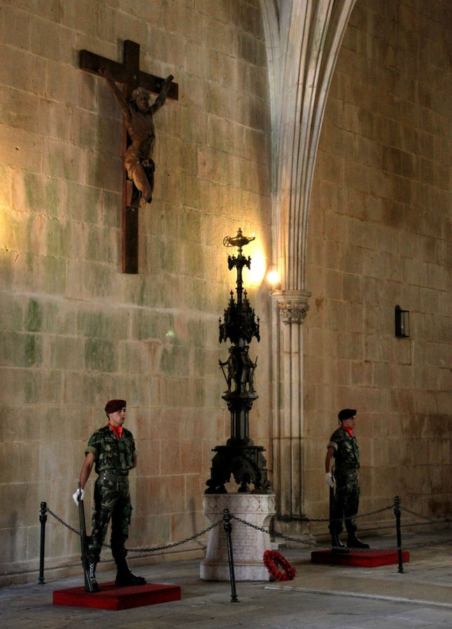 Монастырь, где нашел последний покой Генрих Мореплаватель Баталья, Португалия