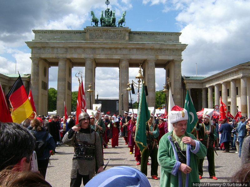 Янычары в Берлине Германия