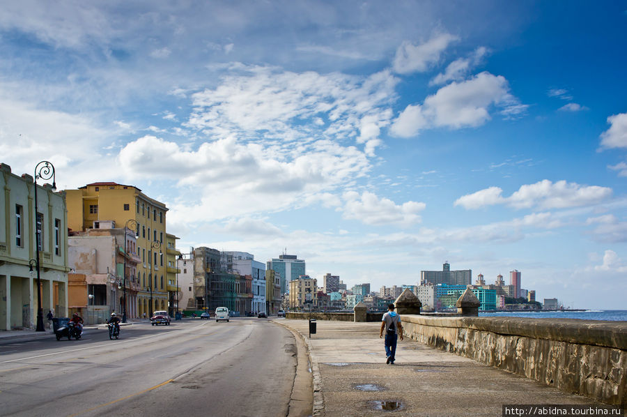 Прогулка по набережной Малекон Гавана, Куба