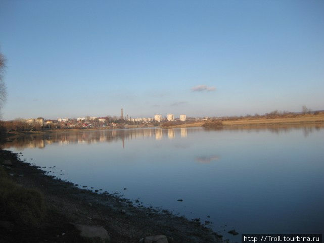Будто и не крупная река, а водохранилище Сороки, Молдова