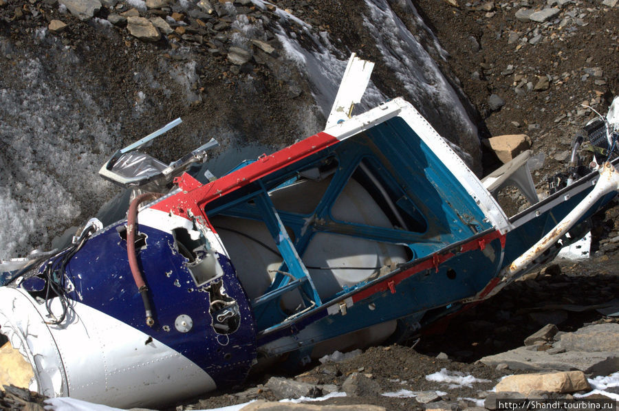 Упавший вертолет Зона Дхавалагири, Непал