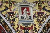 Гротески — деталь потолка библиотеки Сиенского собора