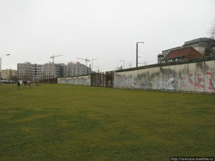На месте Берлинской стены Берлин, Германия
