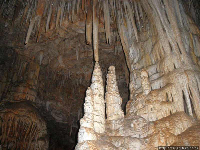 Пещера Сорек / Soreq Cave