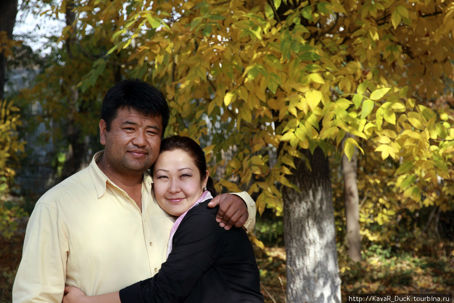 Самат с женой Киргизия