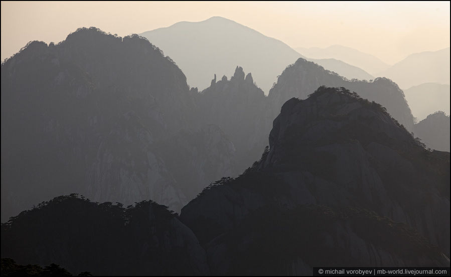 7. Национальный парк Хуаньшань, Китай
