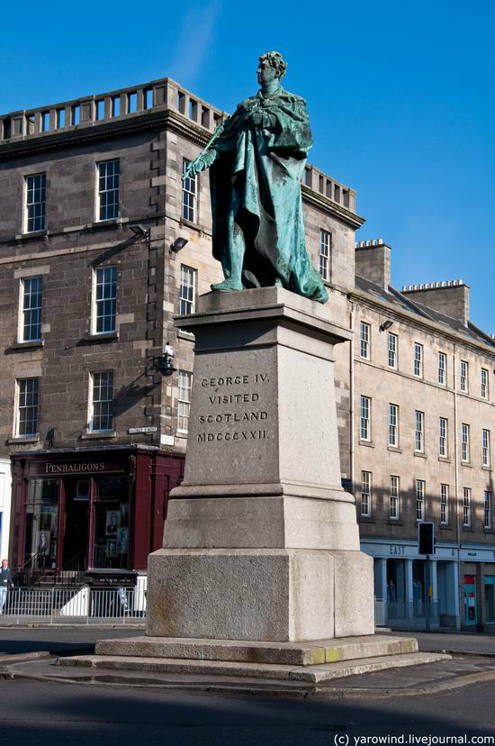 Памятник Георгу IV, в честь его посещения Шотландии Эдинбург, Великобритания