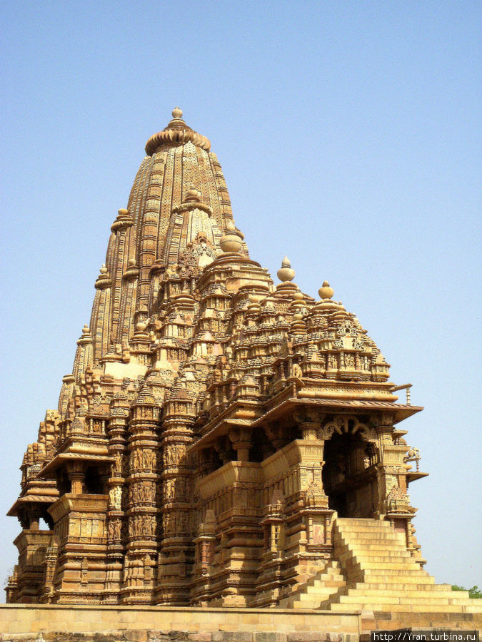 Храм Кандарья-Махадева (Кandariya Мahadev Temple) Каджурахо, Индия