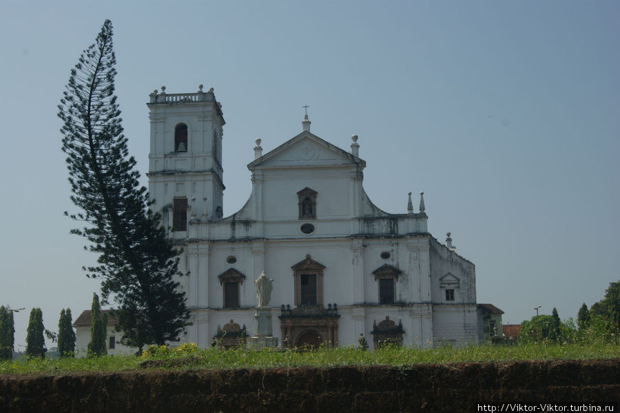 Собор Се – колониальное наследие Португалии на Гоа Старый Гоа, Индия