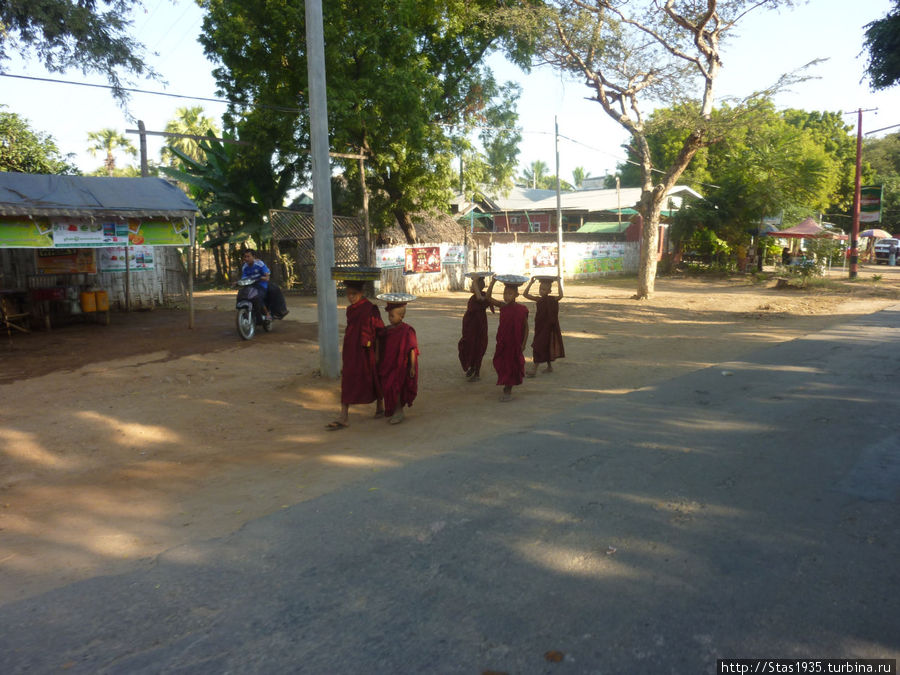 Улицы Багана. Баган, Мьянма