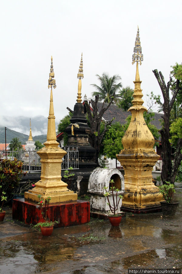 Ват Хосиан - храм Серебряного Змея Луанг-Прабанг, Лаос