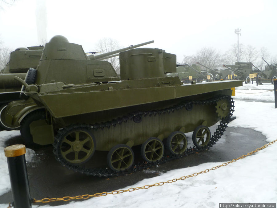 Броня крепка, и танки наши быстры Киев, Украина