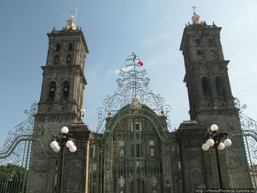 Кафедральный собор Пуэбла, Мексика