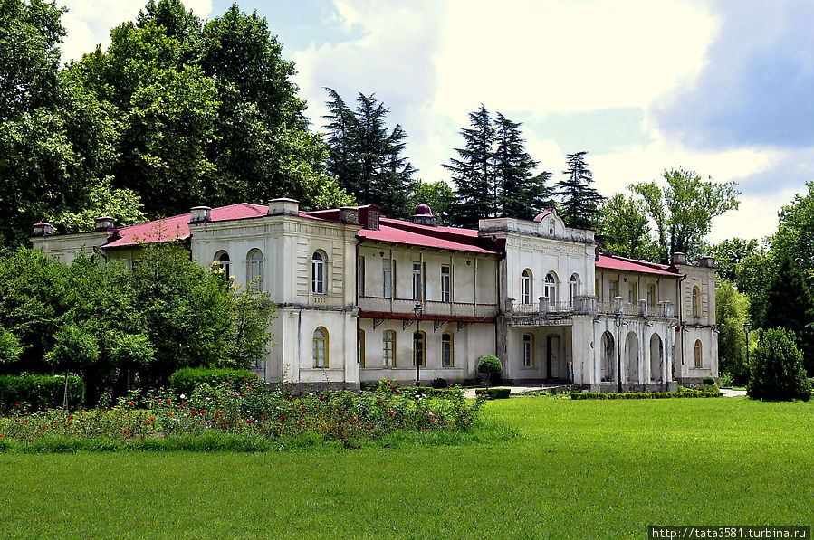 Дворец Дадиани Зугдиди, Грузия
