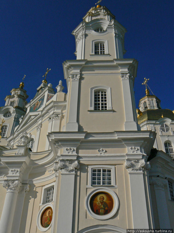 Успенский собор Почаев, Украина