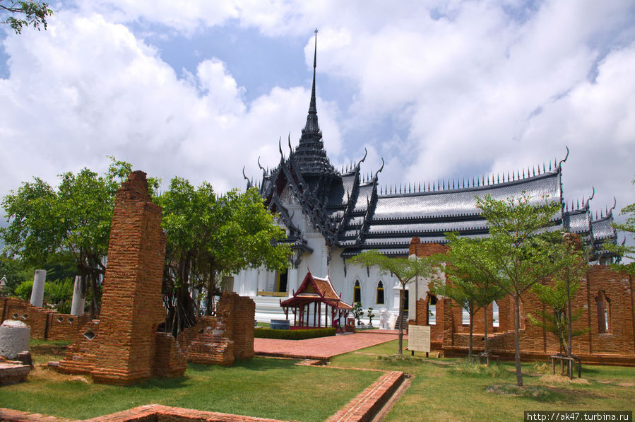 Дворец Sanphet Prosat Бангкок, Таиланд