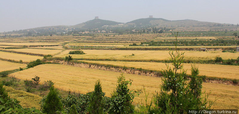 Вид на территорию комплекса Мавзолея Цяньлин Провинция Шэньси, Китай