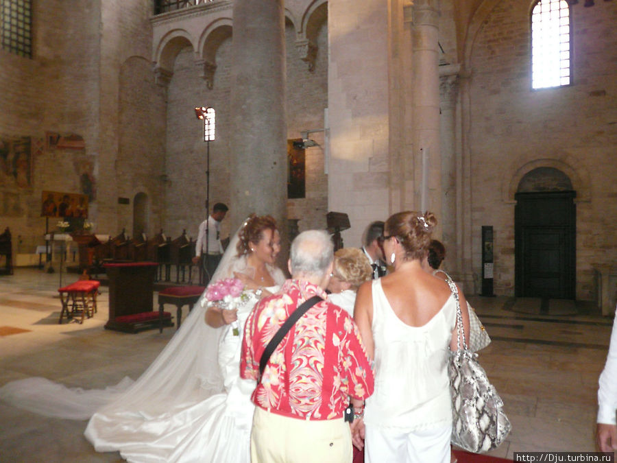 Свадебные торжества в исторических соборах Бари Бари, Италия