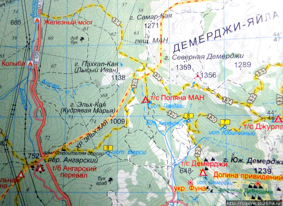 На карте наглядно видно, откуда и куда шли Алушта, Россия