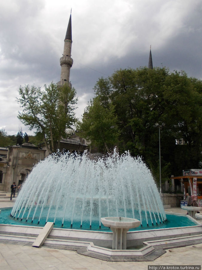 фонтан около мечети Эйюпа Стамбул, Турция
