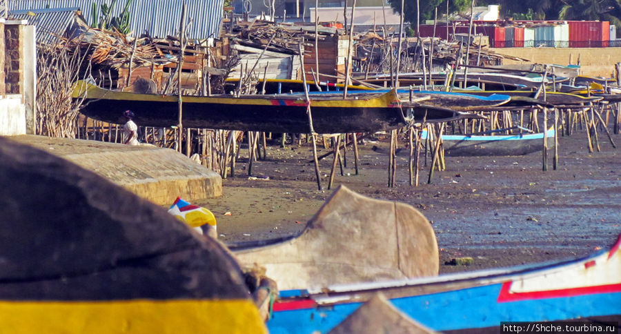 Рыбацкая бухта в Тулиаре. Отлив Тулиара, Мадагаскар