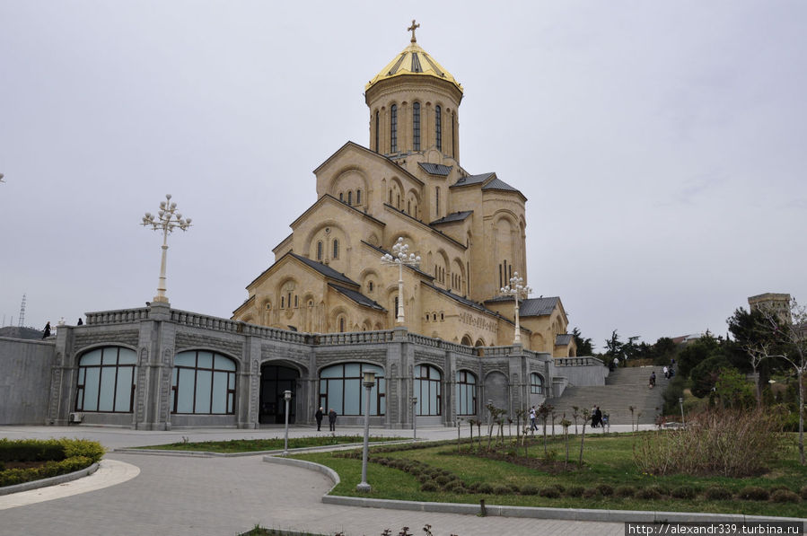 главный храм тбилиси букв сканворд