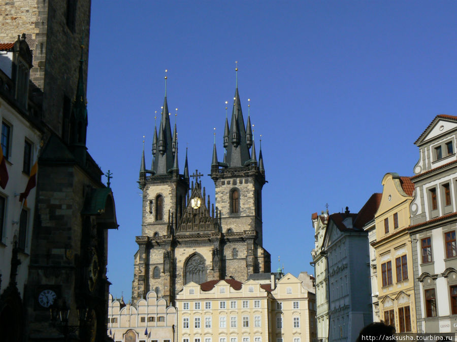 Храм Девы Марии перед тыном на Староместской площади Прага, Чехия