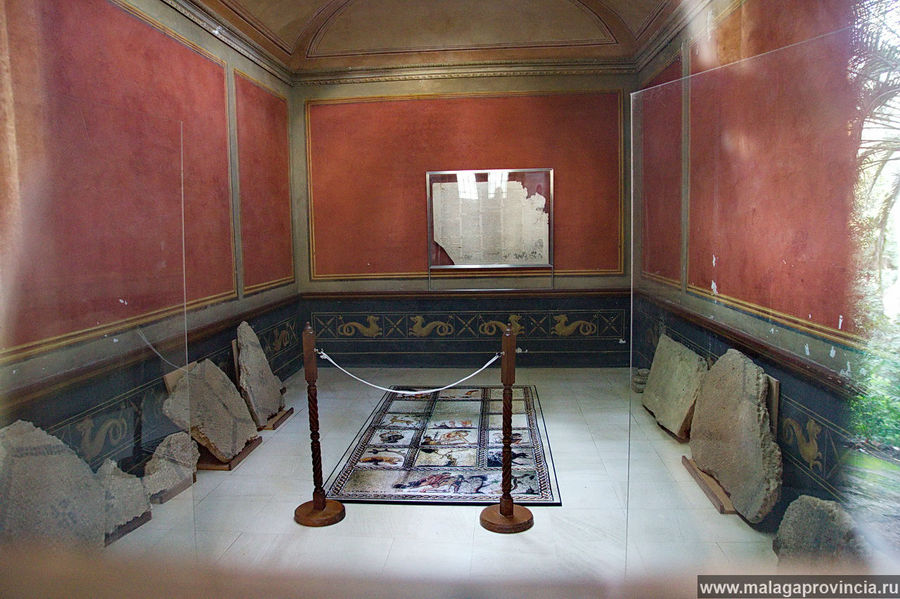 Внутри здания музея Малага, Испания