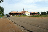 Камбоджийская границаВ нейтральной полосе
